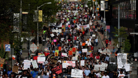 Marchas “por la justicia” continúan en Baltimore