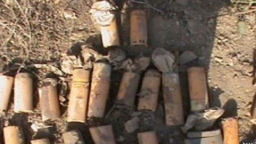 Submuniciones BLU-97/B no explotadas en provincia yemeni de Sada.