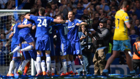 Chelsea se corona campeón de la Liga inglesa por quinta vez en su historia