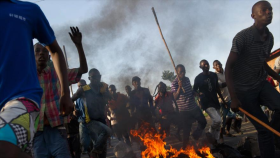 Burundeses reanudan protestas tras una tregua de dos días