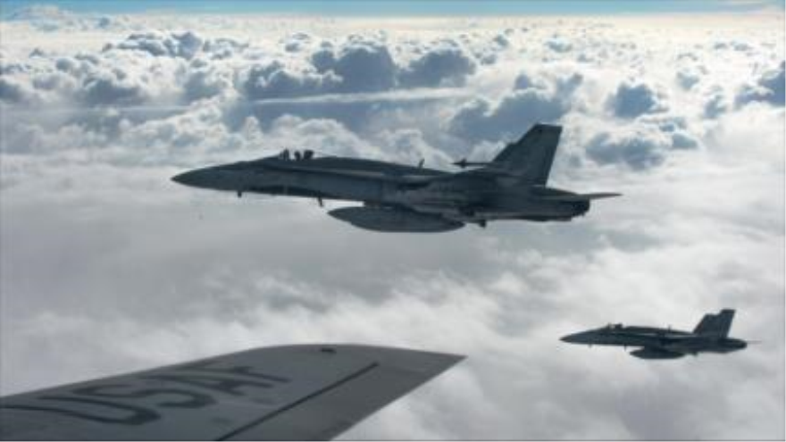 Aviones de la llamada coalición anti-EIIL, liderada por EEUU, en el cielo de Irak
