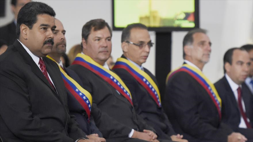 Presidente de Venezuela, Nicolás Maduro, en la ceremonia de la condecoración de los Cinco cubanos. 05 de mayo de 2015