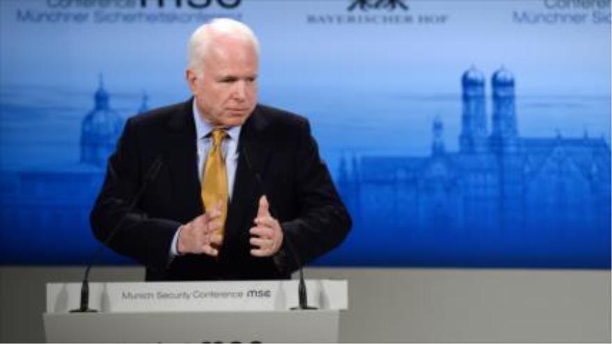 El senador republicano estadounidense John McCain