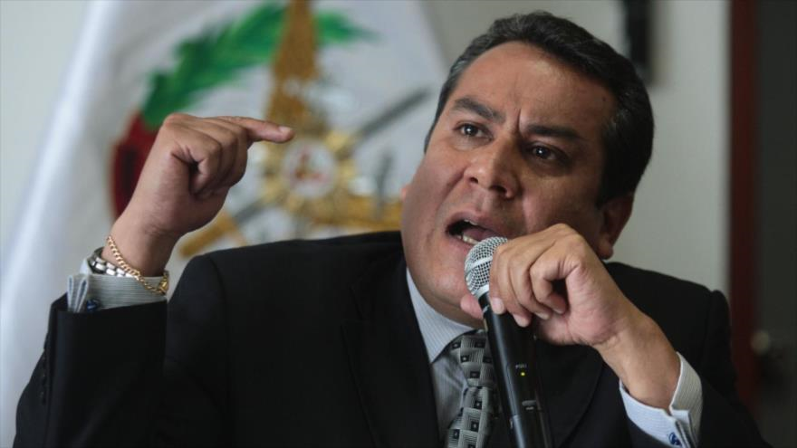 Ministro de Justicia de Perú, Gustavo Adrianzén.