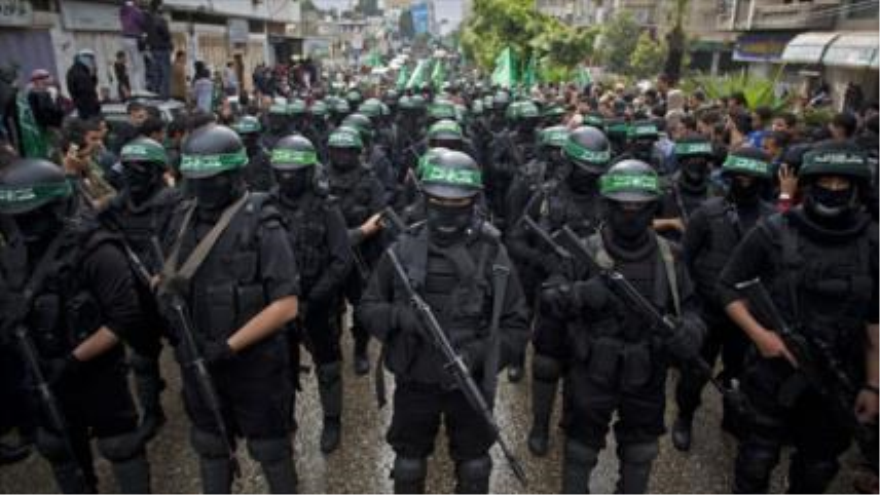 Miembros de las Brigadas Ezzeddin Al-Qassam, brazo militar de HAMAS.