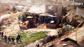  Israel destruye una casa y 3 centros comerciales palestinos en Al-Quds