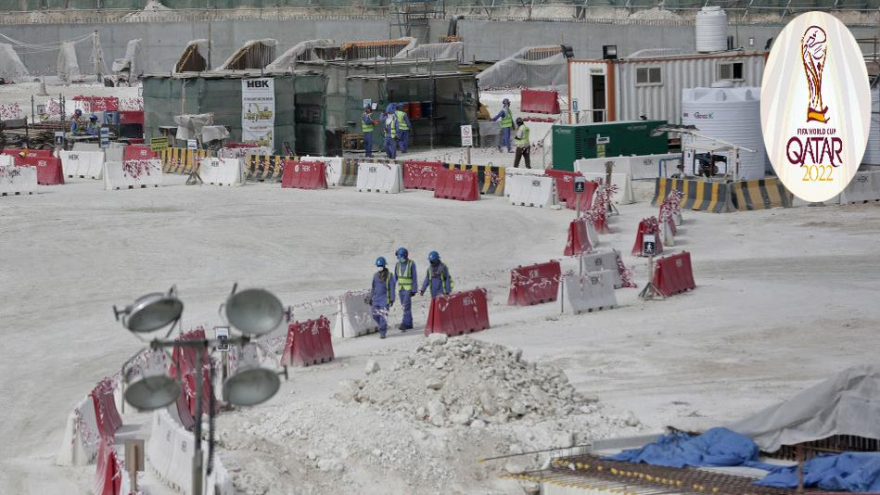 Los trabajadores en las obras de construcción del Mundial de Fútbol 2022 en Catar