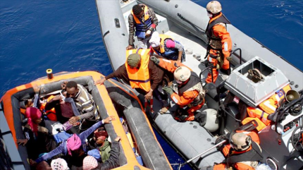 Wikileaks: UE planea atacar barcos de inmigrantes en Mediterráneo