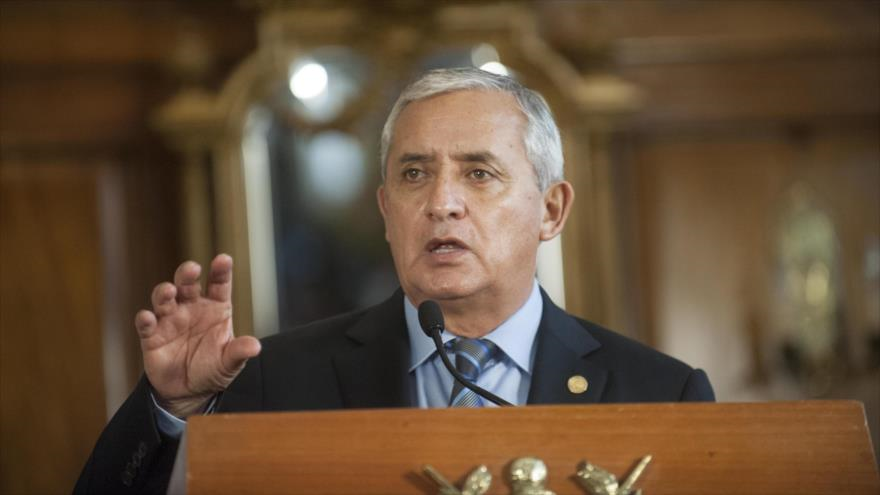 presidente guatemalteco Otto Pérez Molina habla en Casa Presidencial, 02 de junio de 2015