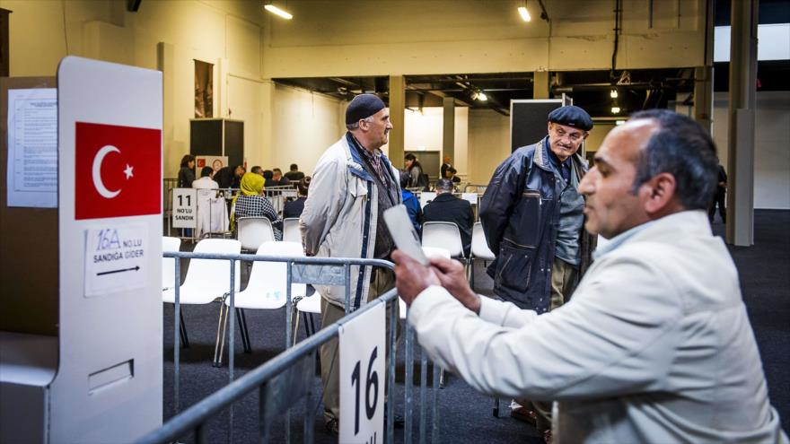 Un colegio electoral turco