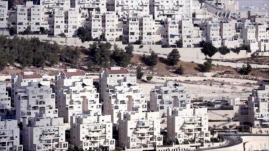 Asentamientos ilegales israelíes construidos en territorios palestinos.