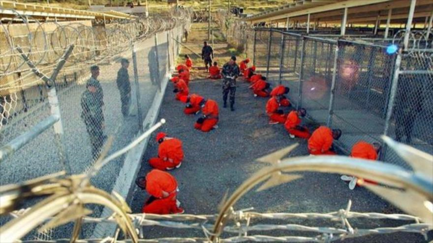 La prisión de Guantanamo, ubicada en la bahía homónima de Cuba, es un centro de reclusión de máxima seguridad de Estados Unidos.