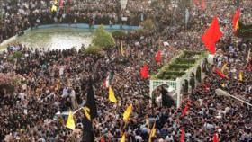  Líder iraní rinde homenaje a 270 mártires de la Defensa Sagrada