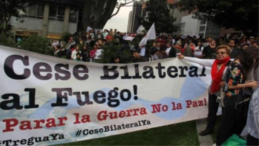 Manifestación de colombianos por una tregua bilateral en Bogotá, la capital