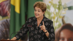 Roussef deja atrás espionaje de la NSA con viaje a EEUU