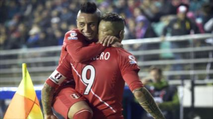Perú gana a Bolivia y se medirá ante Chile en semifinales de Copa América 2015