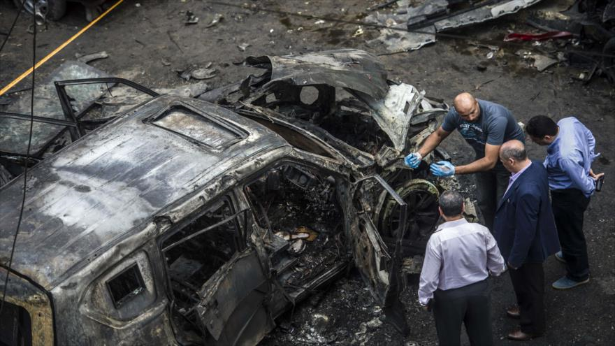 Lugar de la explosión de la bomba que acabó con la vida del fiscal general del Estado, Hisham Barakat, en el noreste de El Cairo (capital). 29 de junio de 2015