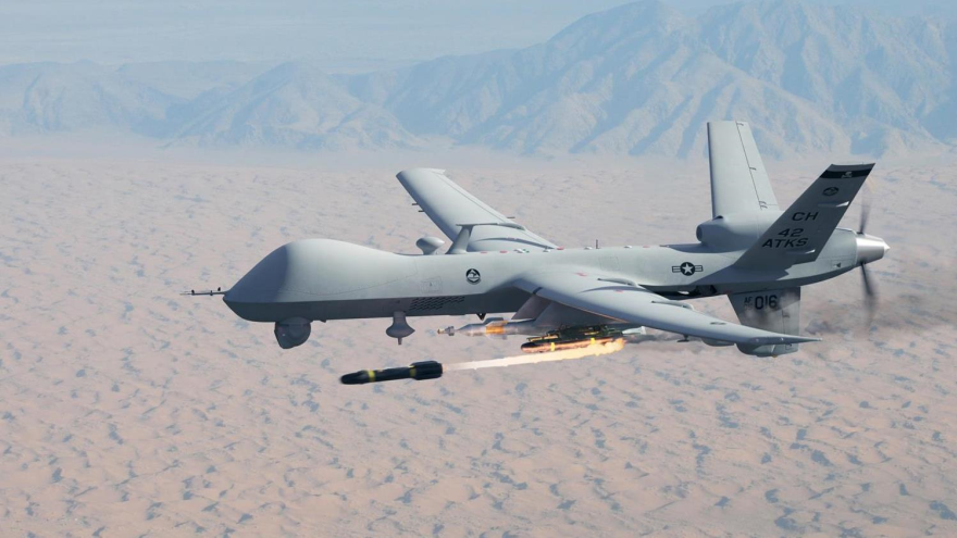 Dron de EE.UU. modelo MQ-9 Reaper durante un ataque.