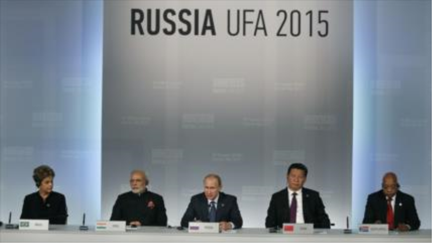 Los mandatarios de los países del BRICS, en Ufá, Rusia. 9 de Julio 2015.