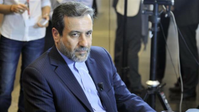 Araqchi: Recolección de firmas sobre rediseño de reactor de Arak termina el lunes