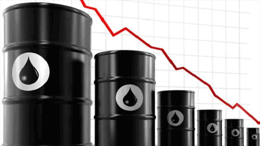 La baja de los precios del petróleo tendrá un efecto moderado sobre el crecimiento mundial, según estimó el FMI.