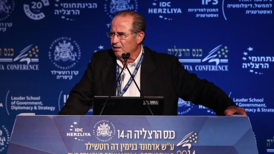 El exdirector del Mossad, Shabtai Shavit
