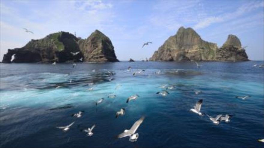 Los disputados islotes Dokdo (en Corea del Sur) y Takeshima (en Japón)