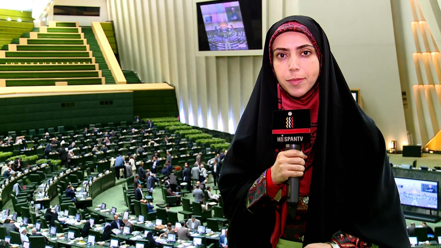 Zarif comparece ante Parlamento para presentar detalles del JCPOA