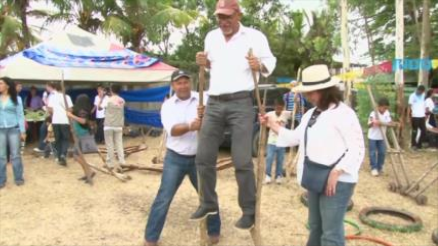 Cámara al Hombro - Juegos tradicionales en Honduras 