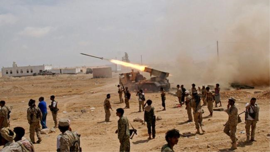 Fuerzas yemeníes atacan las regiones sureñas de Arabia Saudí.