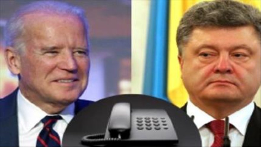 El presidente ucraniano, Petro Poroshenko, (derecha) y el vicepresidente estadounidense, Joe Biden.