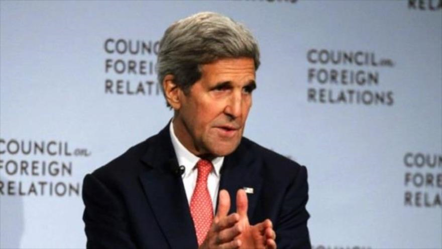 El secretario de Estado estadounidense, John Kerry, en una reunión con los miembros del Consejo de Relaciones en Nueva York (este de EE.UU.). 24 de julio de 2015