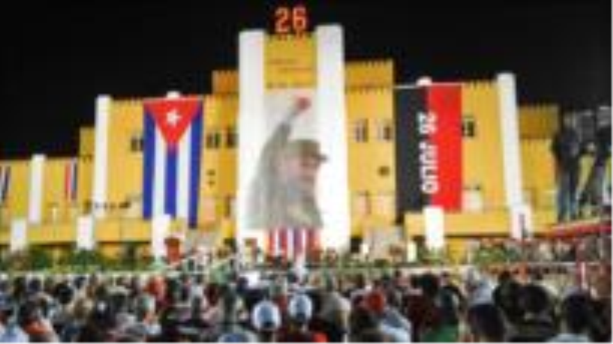 Cubanos conmemoran 62° aniversario del inicio de su Revolución. 26 de julio de 2015.