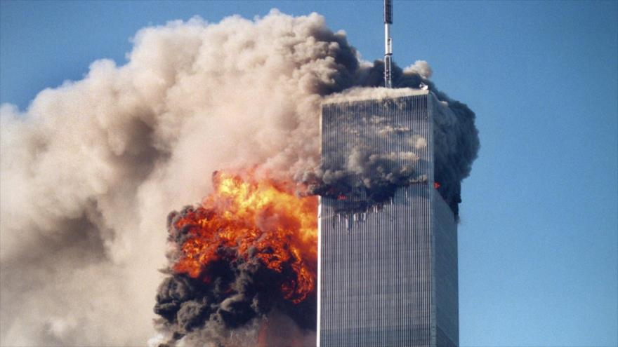 Una de las Torres Gemelas de Nueva York en el momento de los ataques del 11 de septiembre de 2001.