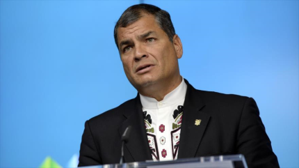 Presidente de Ecuador cambia su equipo ministerial