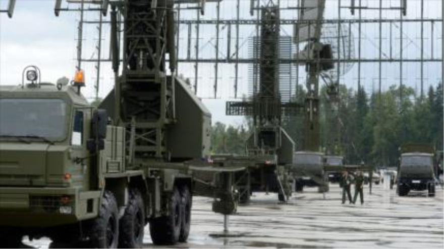 El desfile de sistemas de radares avanzados del Ejército de Rusia. 16 de junio de 2015