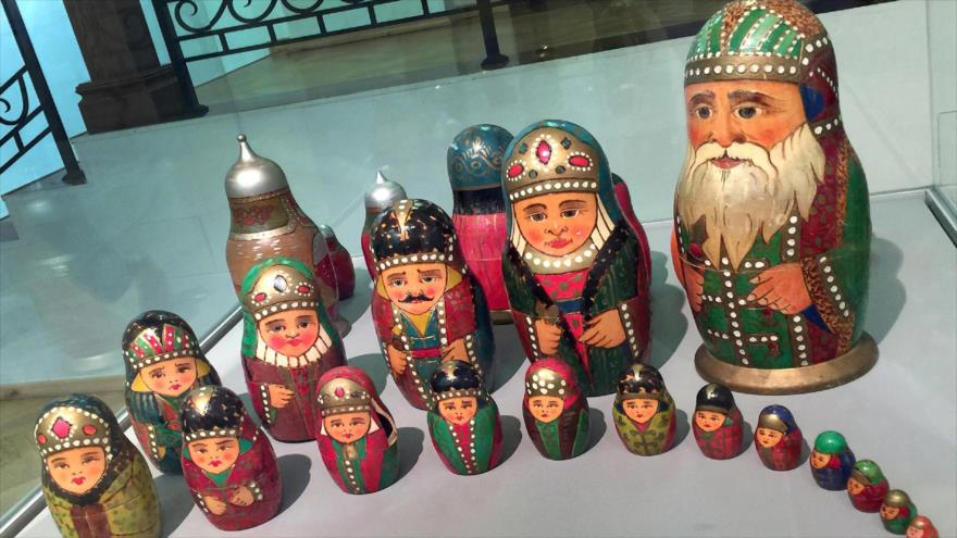 Muñecas Matrioskas, presentadas en el Museo de Artes Decorativas de Moscú (capital rusa). 