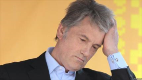 Yushchenko: Ucrania está al borde del colapso económico