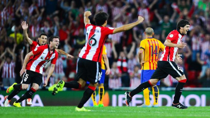 Athletic Bilbao humilla 4-0 al Barcelona con hat-trick de Aduriz