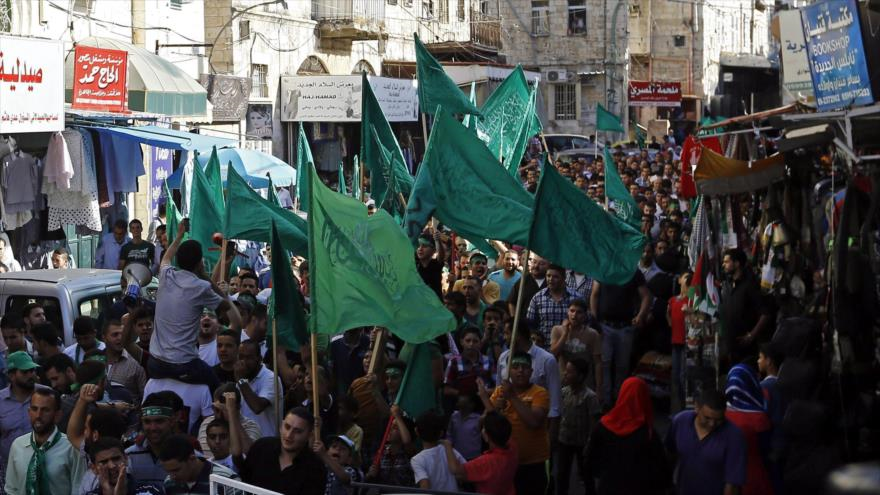 Residentes de Gaza marchan en apoyo al Movimiento de Resistencia Islámica Palestina (HAMAS).