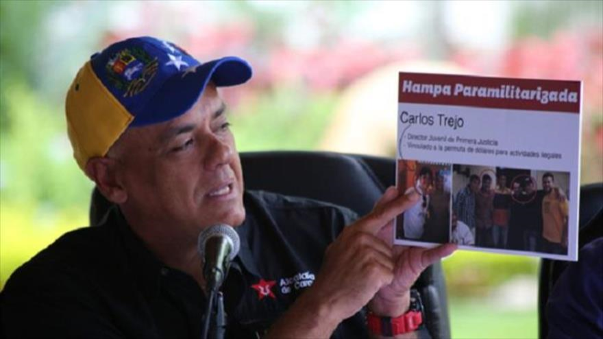 El jefe de campaña del Partido Socialista Unido de Venezolana (PSUV), Jorge Rodríguez, durante una rueda de prensa en Caracas (capital venezolana). 17 de agosto de 2015