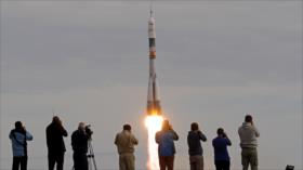  La nave tripulada Soyuz TMA-18M despega rumbo a EEI