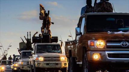 Catar involucrado en el envío de armas al EIIL en Libia