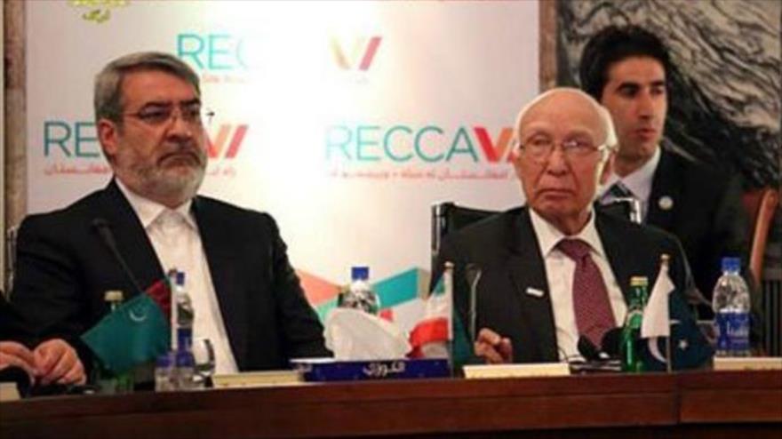 El ministro iraní del Interior, Abdolreza Rahmani Fazli, durante la V conferencia de la RECCA, en Kabul, 4 de septiembre de 2015.