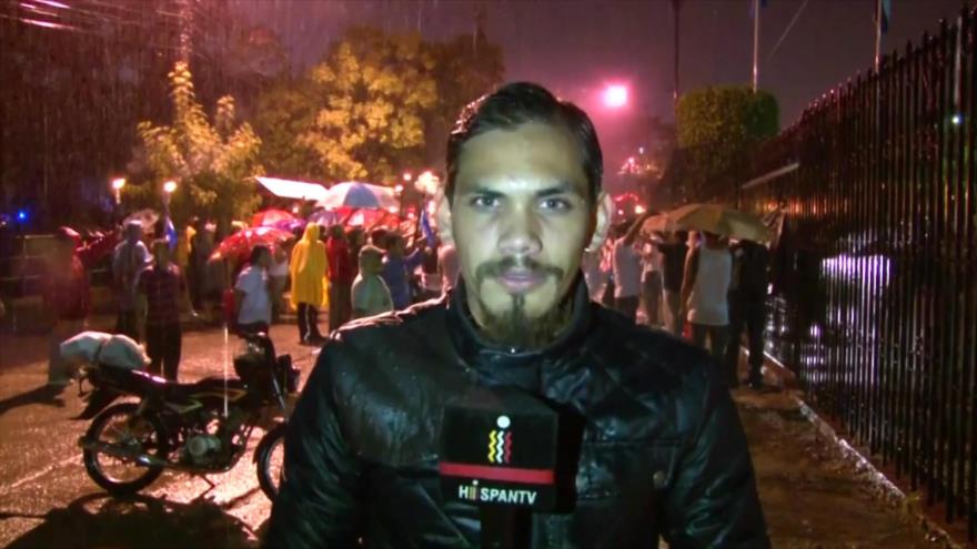 Hondureños protestan contra corrupción de Hernández