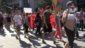 Canadienses marchan a favor de los refugiados