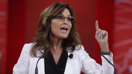 Palin: inmigrantes en EEUU tienen que ‘hablar americano’	