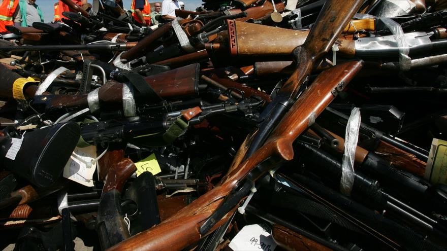 Una gran cantidad de armas confiscadas.