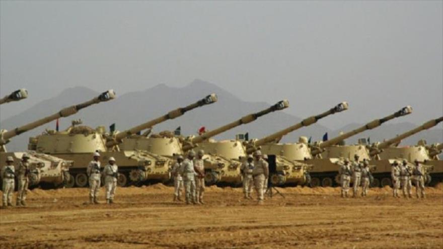 Fuerzas saudíes desplegadas en la frontera con Yemen.