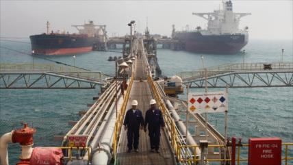 Irán se dispone a exportar 200 mil bpd de petróleo a España